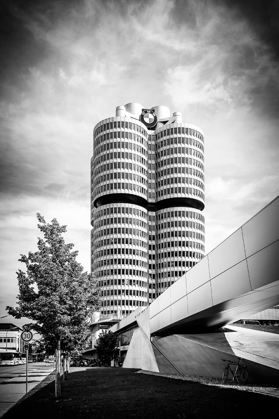 BMW III.
